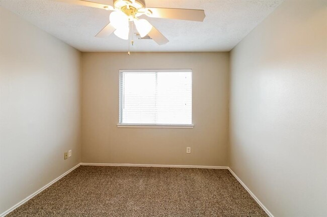 Building Photo - 21910 Yucca Tip Ln