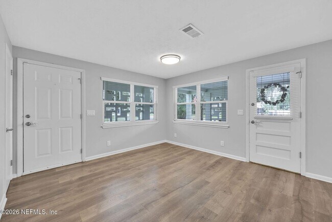 Building Photo - 1104 Boca Grande Ave