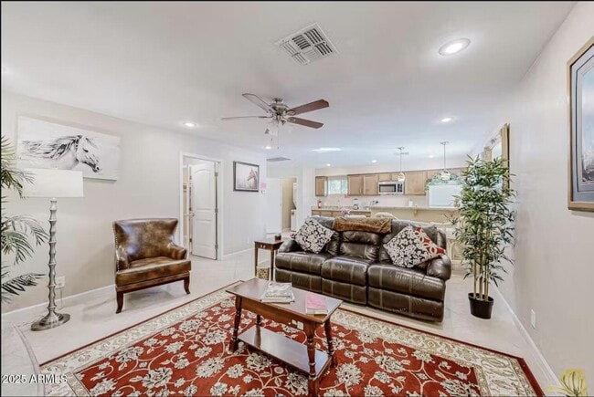 Building Photo - 2412 N 36th Pl