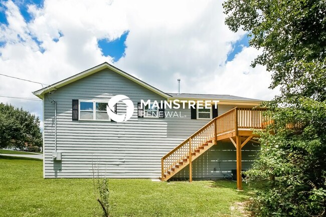 Building Photo - 2498 Winding Creek Dr