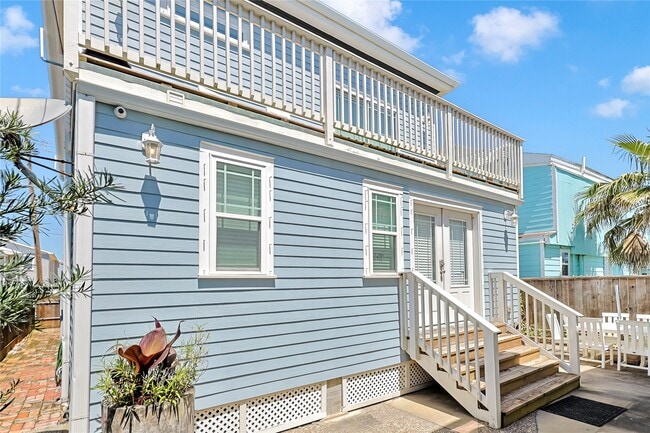 Building Photo - 2611 Avenue Q