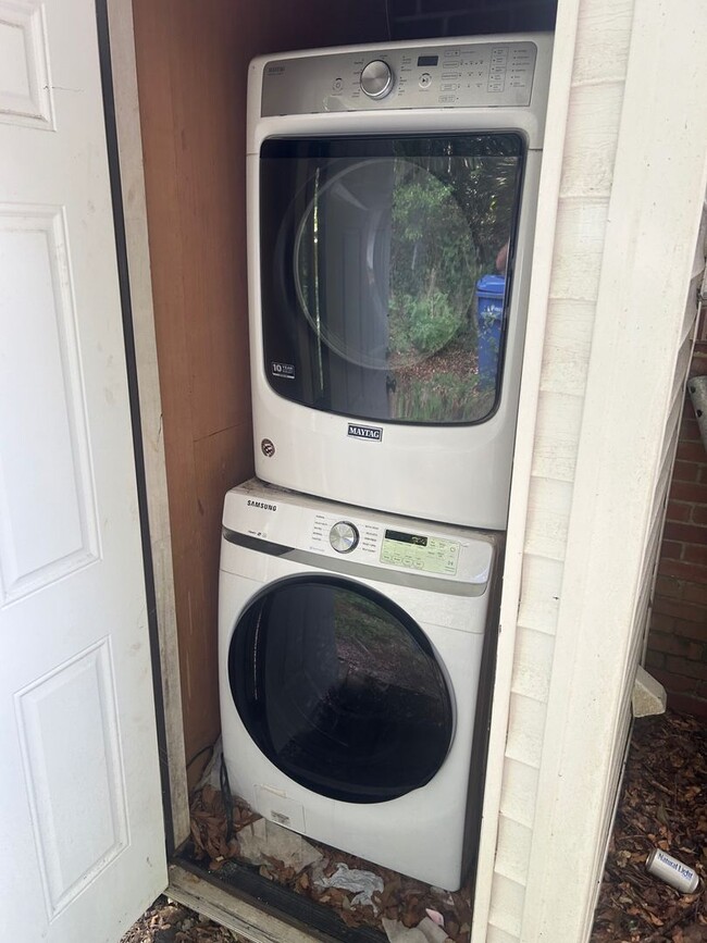 Building Photo - 403 Waccamaw Ave