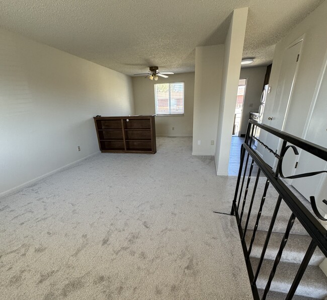 Living room and dining room - 1418 Kay St