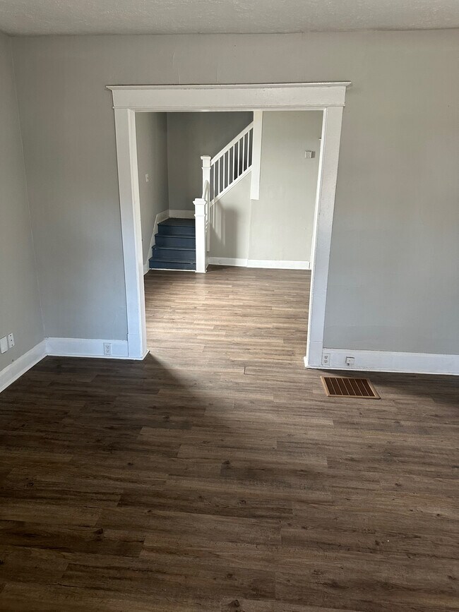 Building Photo - 1119 N Dearborn St