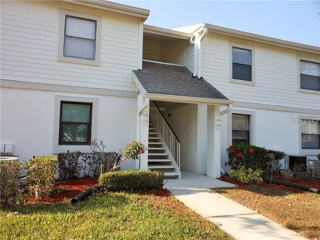 Primary Photo - 114 Windward Pl