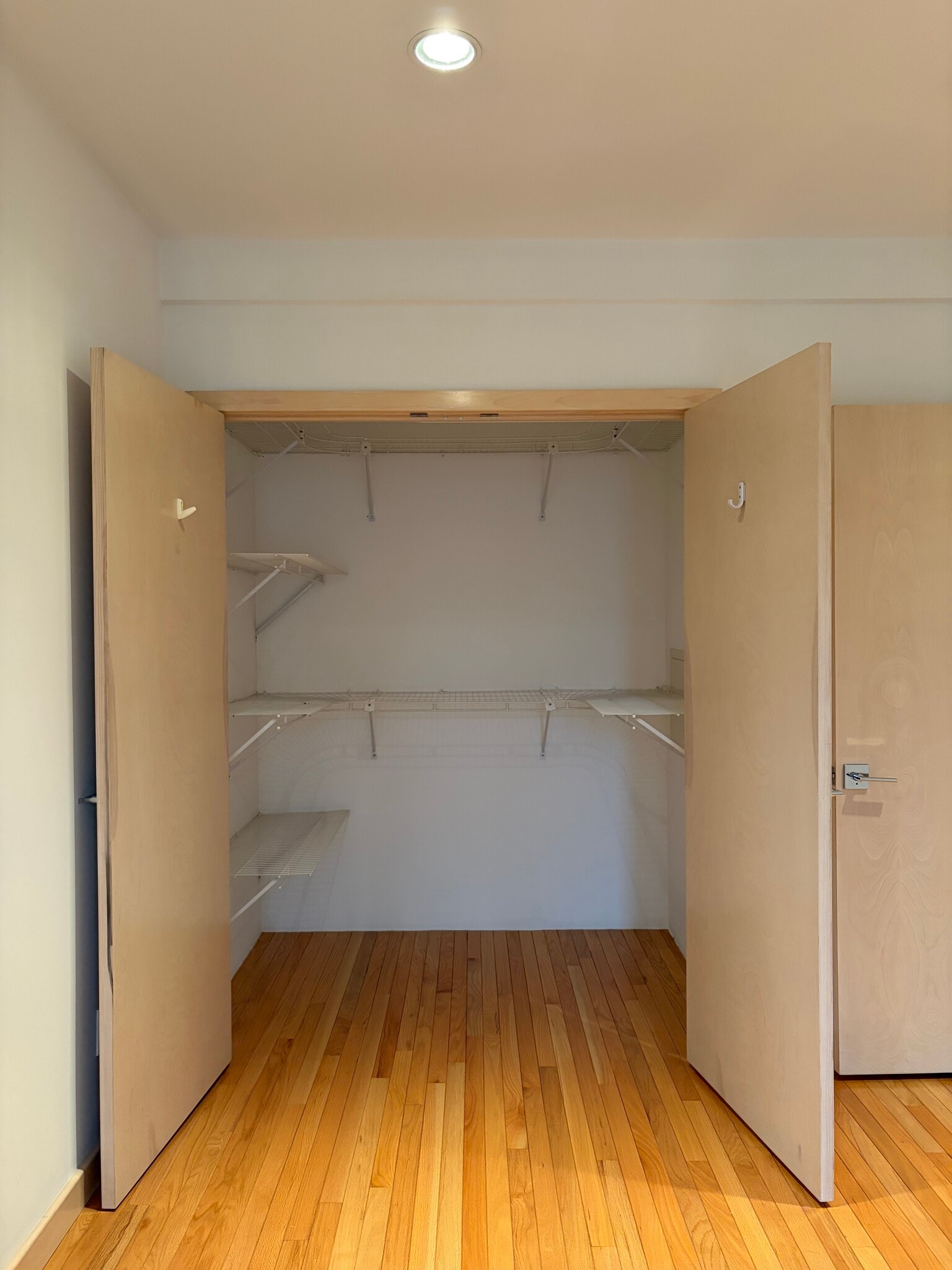 Bedroom walk-in-closet - 25 Bogert Pl