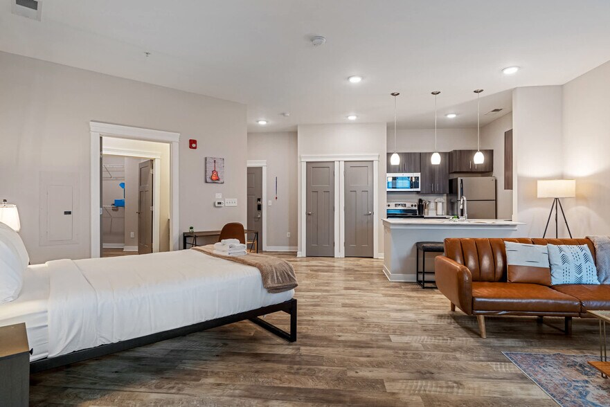 Building Photo - 501n N New Jersey St