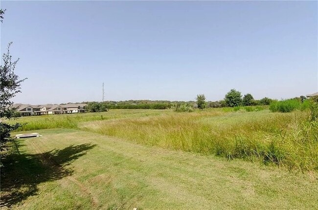 Building Photo - 3101 Davis Ln