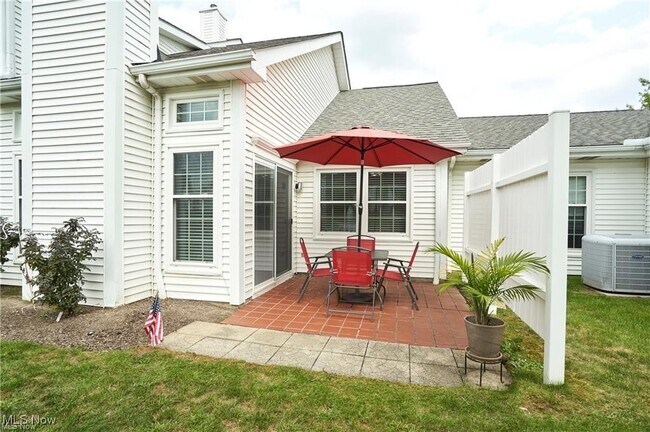 Building Photo - 6667 Hidden Lake Trail