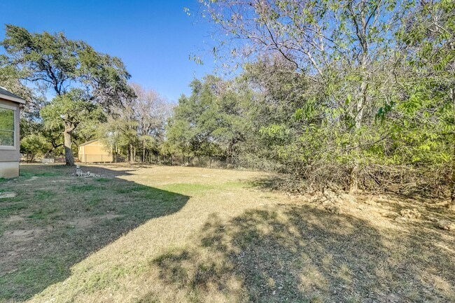 Building Photo - July Move-In Special - Spring Branch Oasis...
