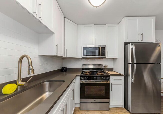 Building Photo - 4355 FL-60