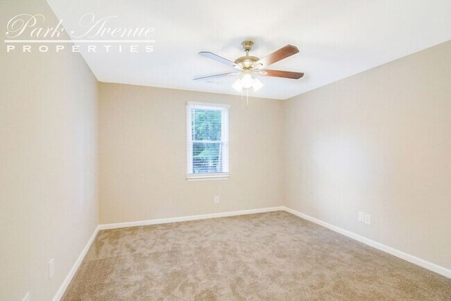 Building Photo - 7300 Bassett Hall Ct