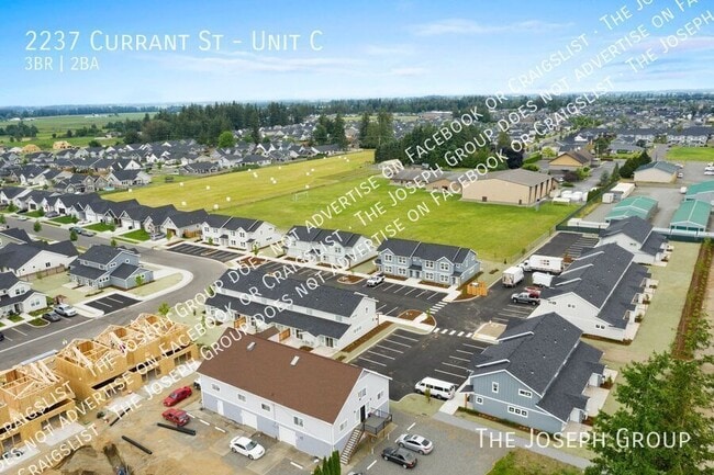 Building Photo - 2237 Currant St