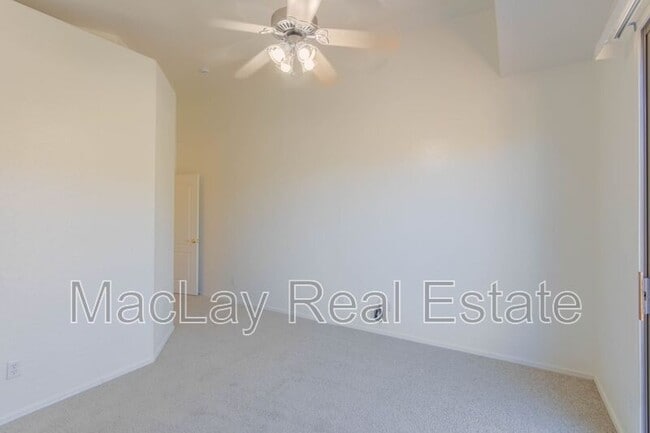 Building Photo - 16828 S Blue Ct