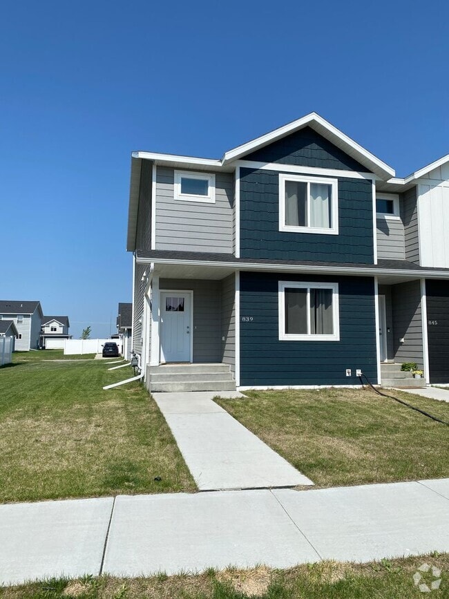 Building Photo - New Construction Townhouse for Rent - Tham...