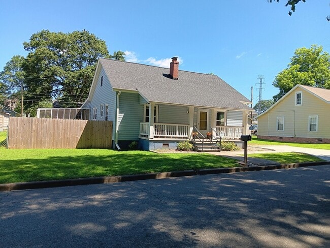 Building Photo - 3 Gallivan St