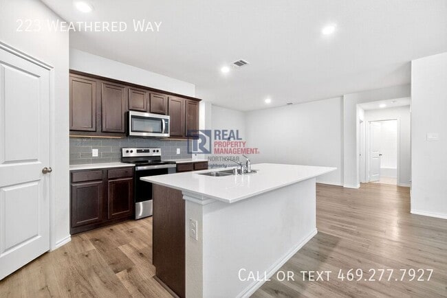 Building Photo - 223 Weathered Wy