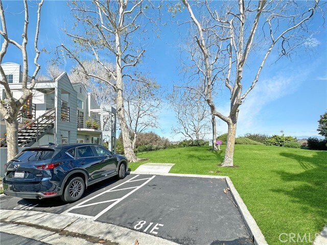 Building Photo - 24481 Lantern Hill Dr