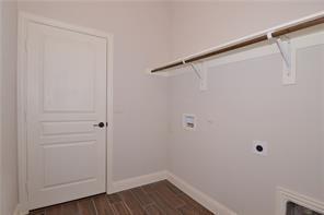 Building Photo - 1412 Roadrunner Dr