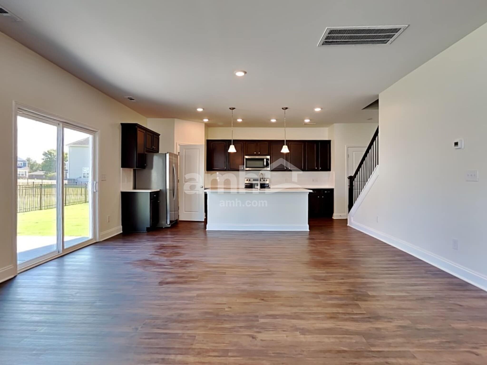 Building Photo - 5236 Valor Dr