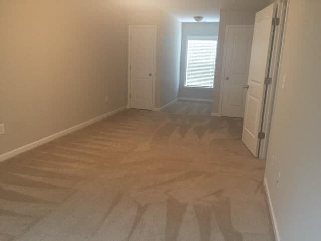 Building Photo - 210 Watchmen Ln