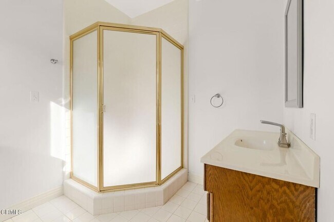 Building Photo - 13922 Foothill Rd