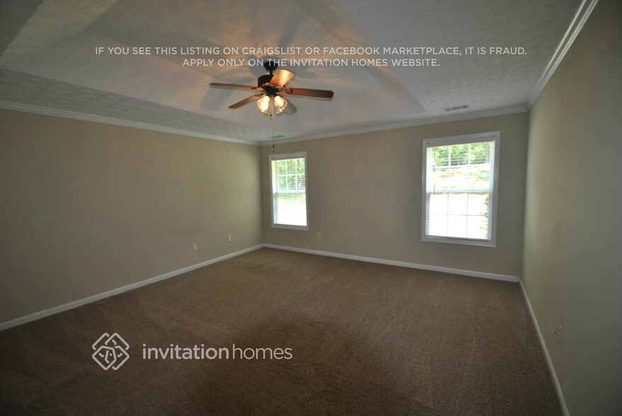 Building Photo - 3144 Oak Ridge Ln
