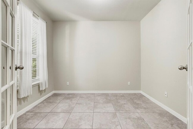 Building Photo - 356 Quarry Ln