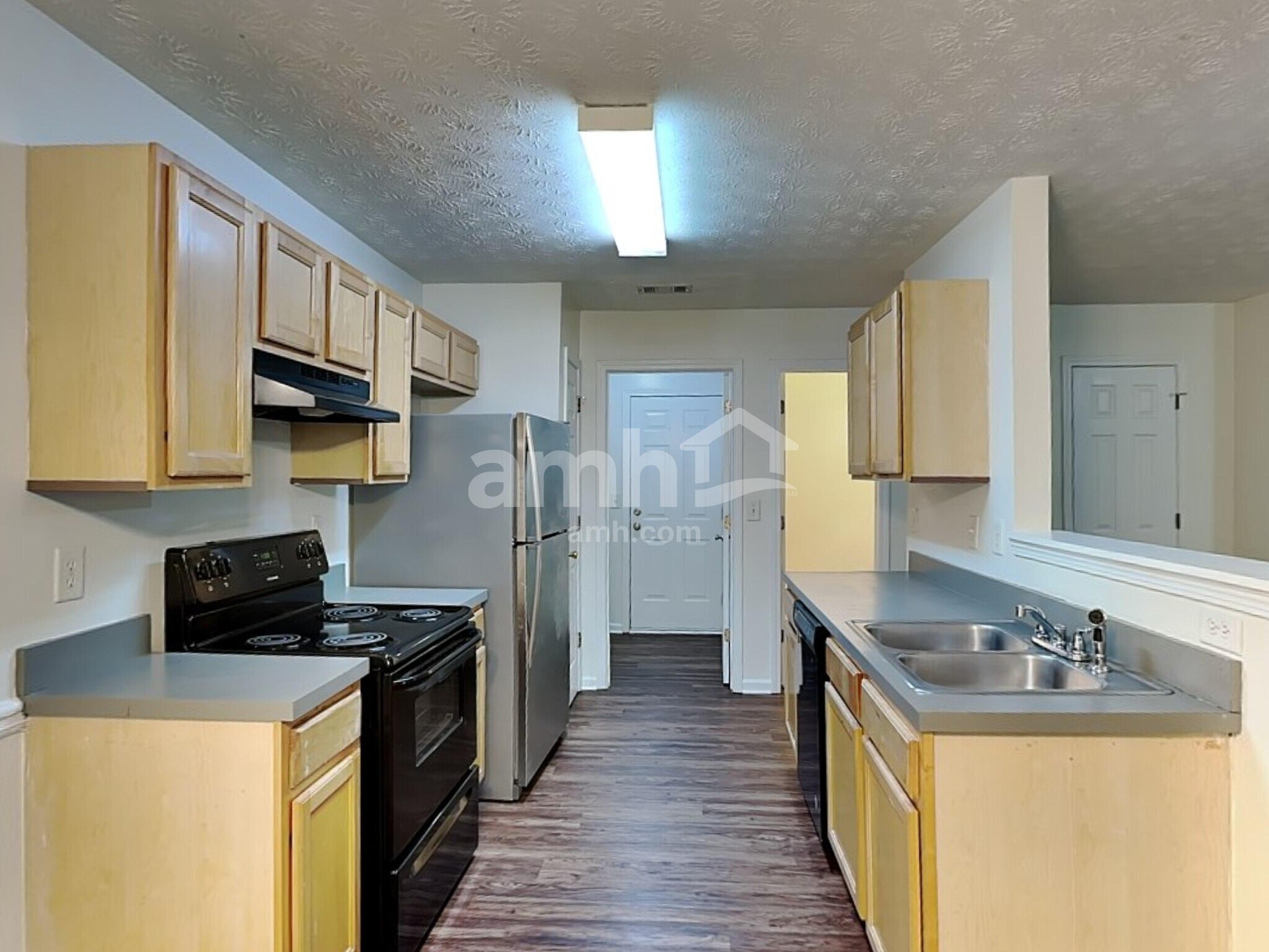 Building Photo - 659 Shadow Lakes Dr