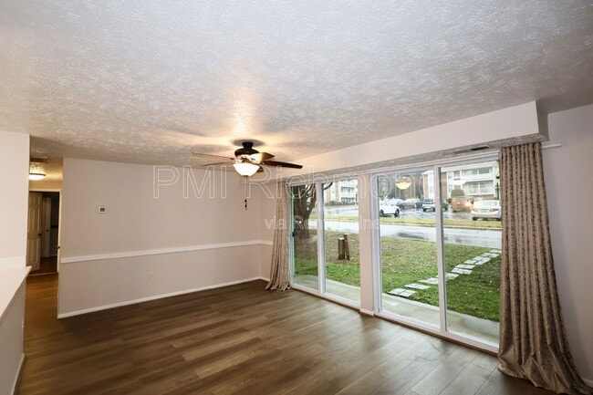 Building Photo - 8410 Donovan Ct