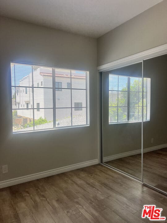 Building Photo - 4349 Cahuenga Blvd