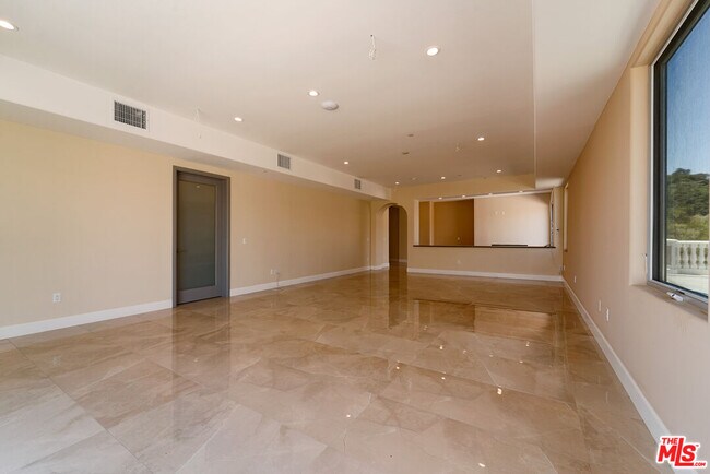 Building Photo - 11631 Poema Pl