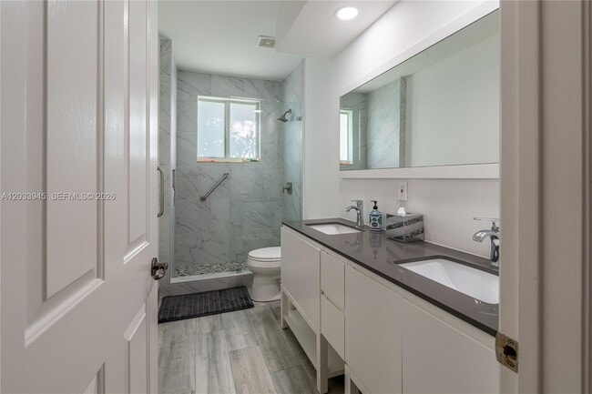 Building Photo - 15253 SW 40th St