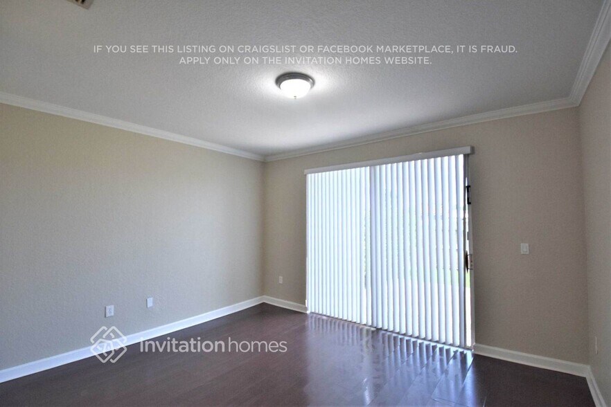 Building Photo - 1201 SW 144th Ct