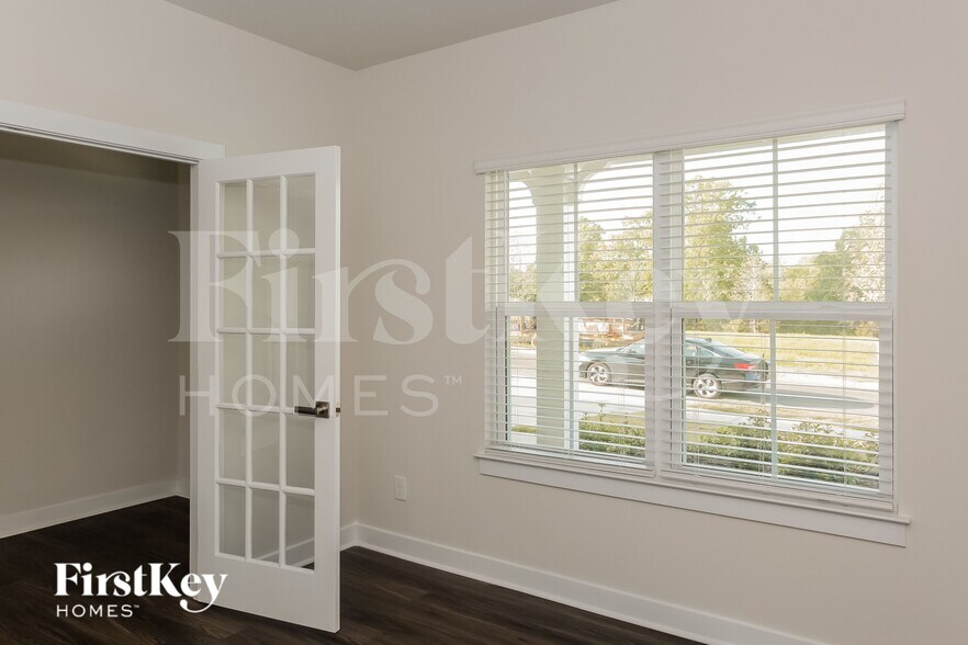 Building Photo - 7189 Waterwheel St SW