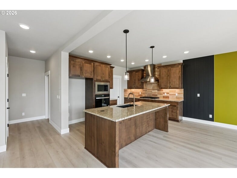 Building Photo - 15154 SW Flatcreek Ln