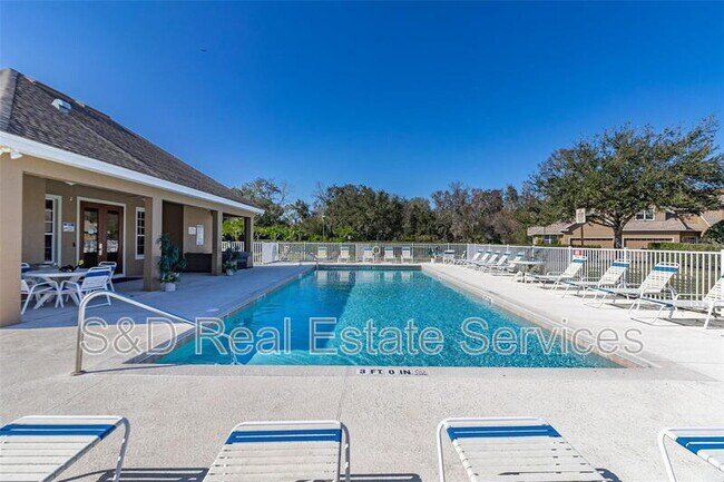 Building Photo - 6352 Sedgeford Dr