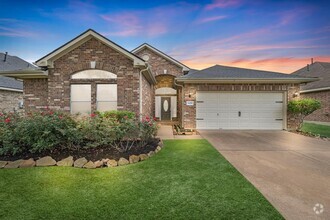 Building Photo - 6439 Stone Landing Ln