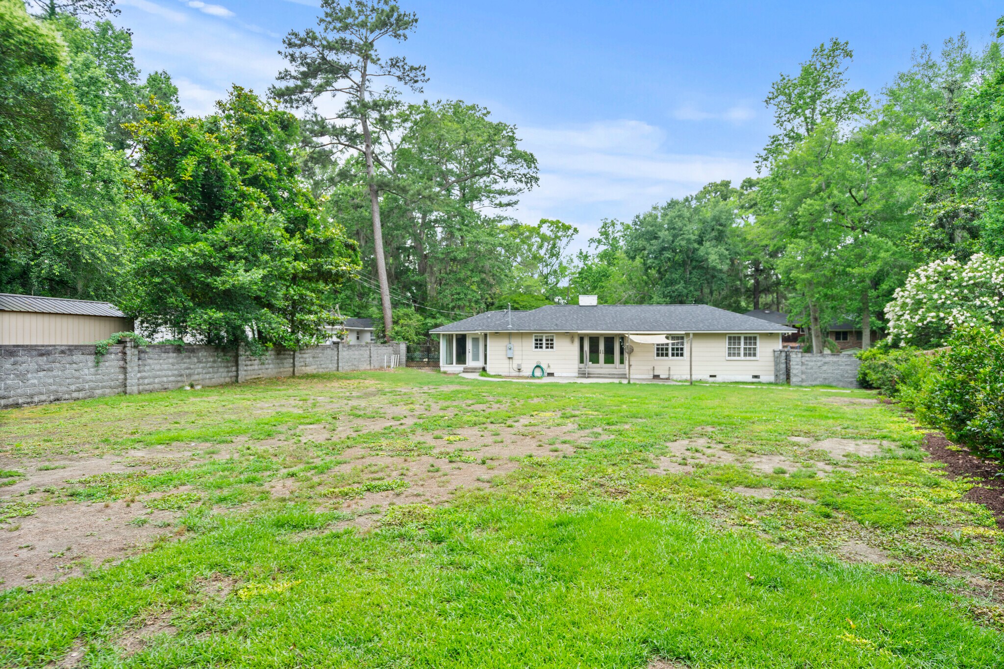 Building Photo - 514 S Cashua Dr