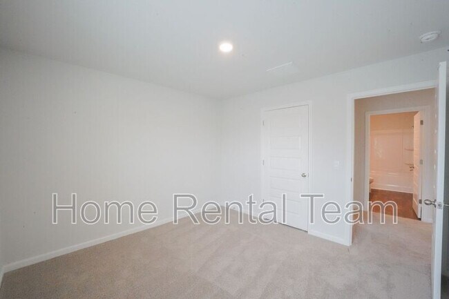 Building Photo - 463 Coconut Dr