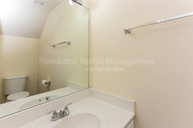 Building Photo - 1007 Whittington Way