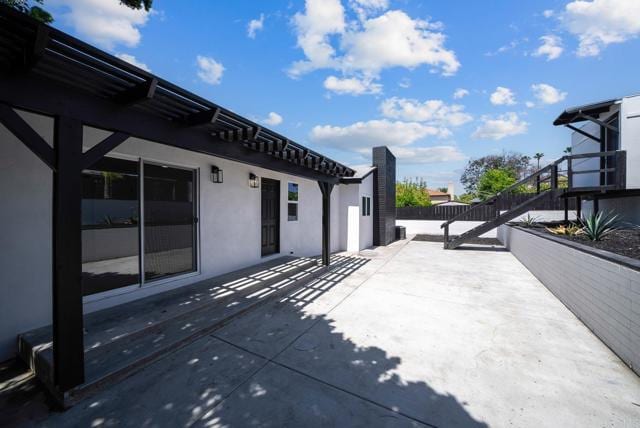 Building Photo - 2333 Ridge View Dr