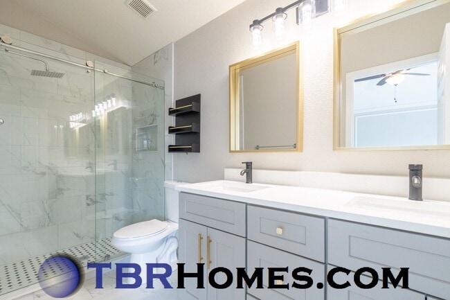Building Photo - 13612 Plaster Cir