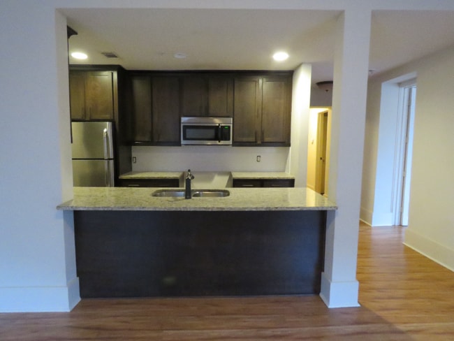 Building Photo - 519 E Capitol Ave