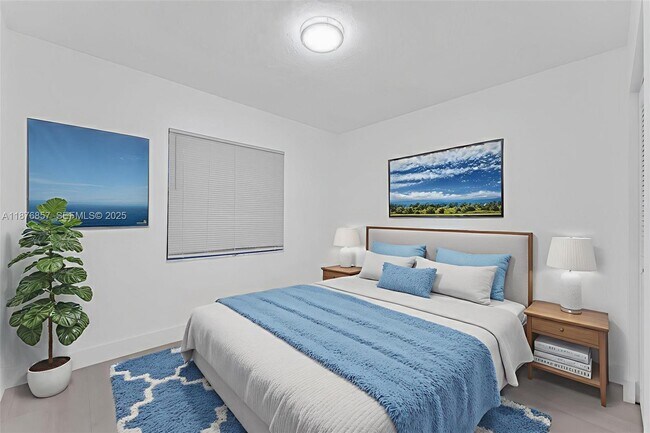 Building Photo - 19 SE 4th Terrace