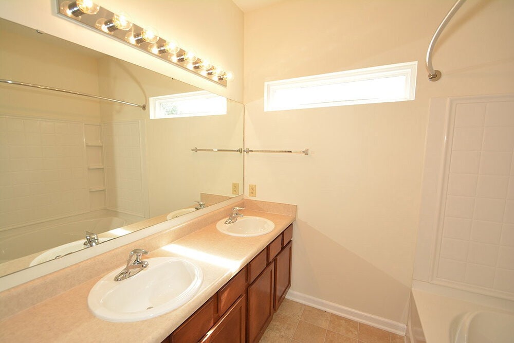 Building Photo - 15156 War Emblem Dr