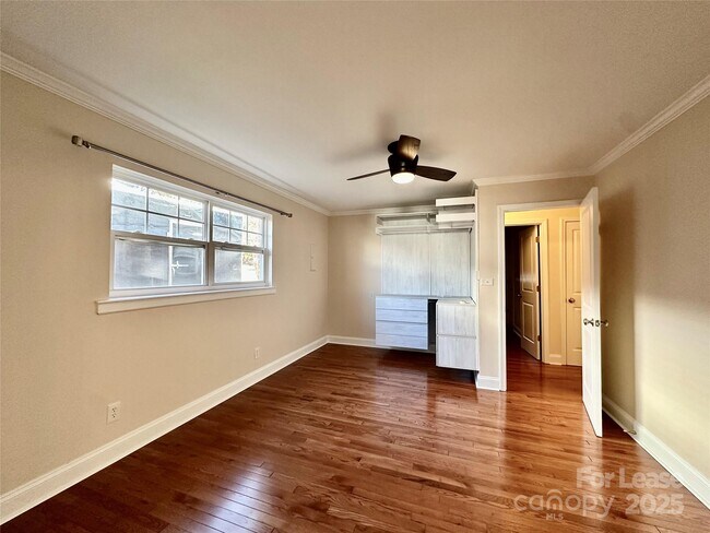 Building Photo - 2063 Eaton Rd