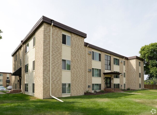 Building Photo - Granite City Apartments 2 Bedroom Apartment Home