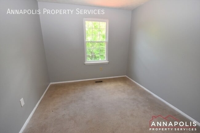 Building Photo - 355 Rambling Ridge Ct