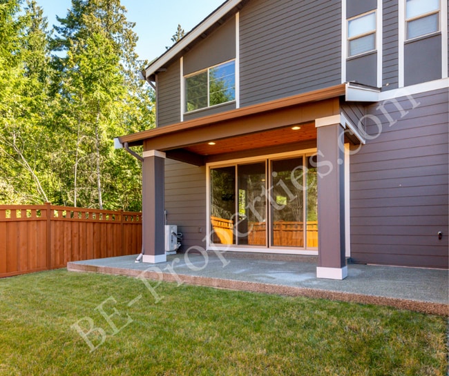 Building Photo - Lovely 4 bedroom 2.5 bathroom Tehaleh Home